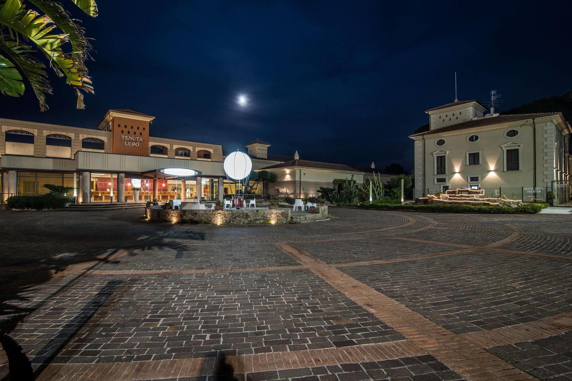 Grand Hotel Paestum Exterior foto