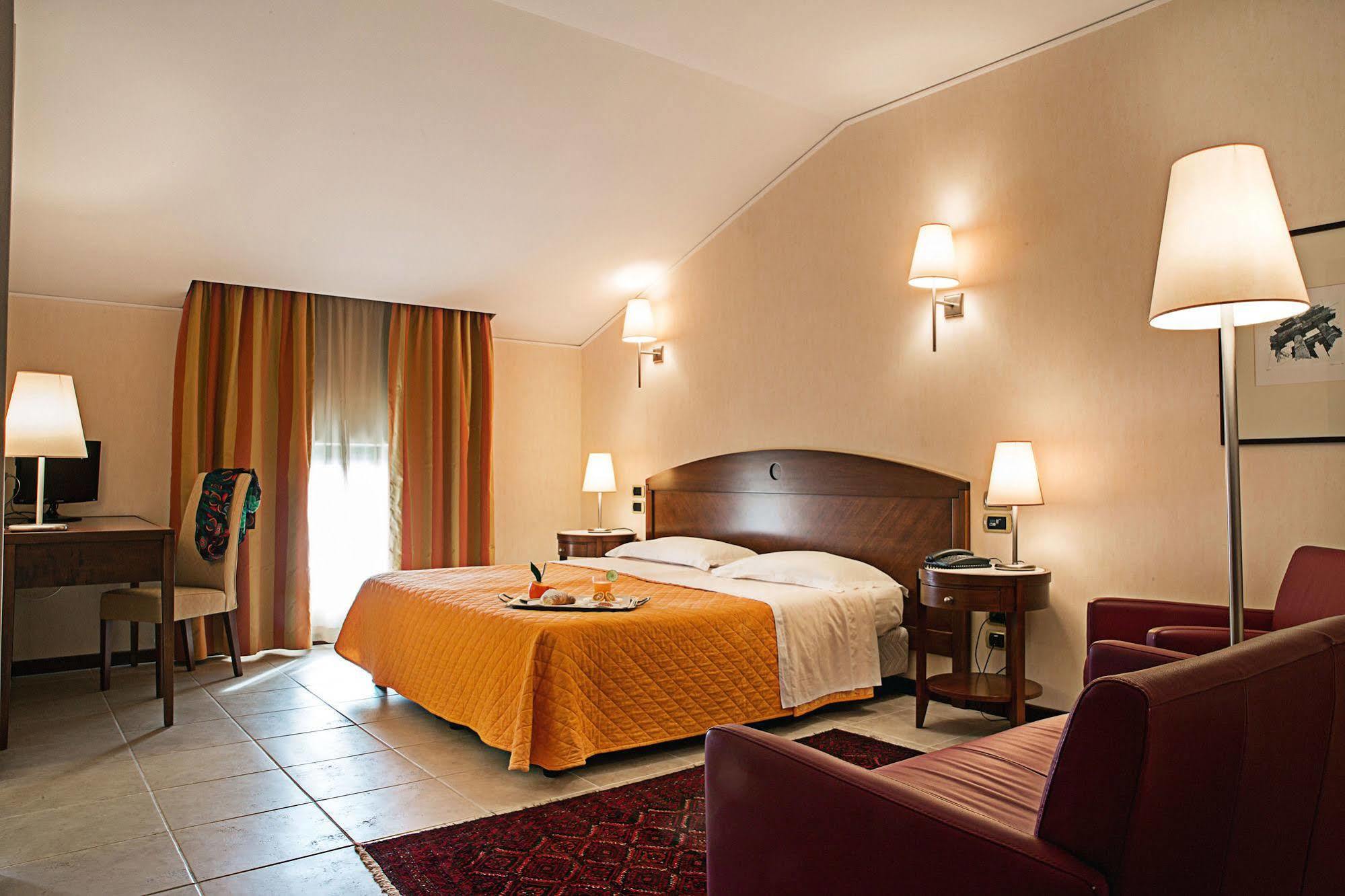 Grand Hotel Paestum Exterior foto